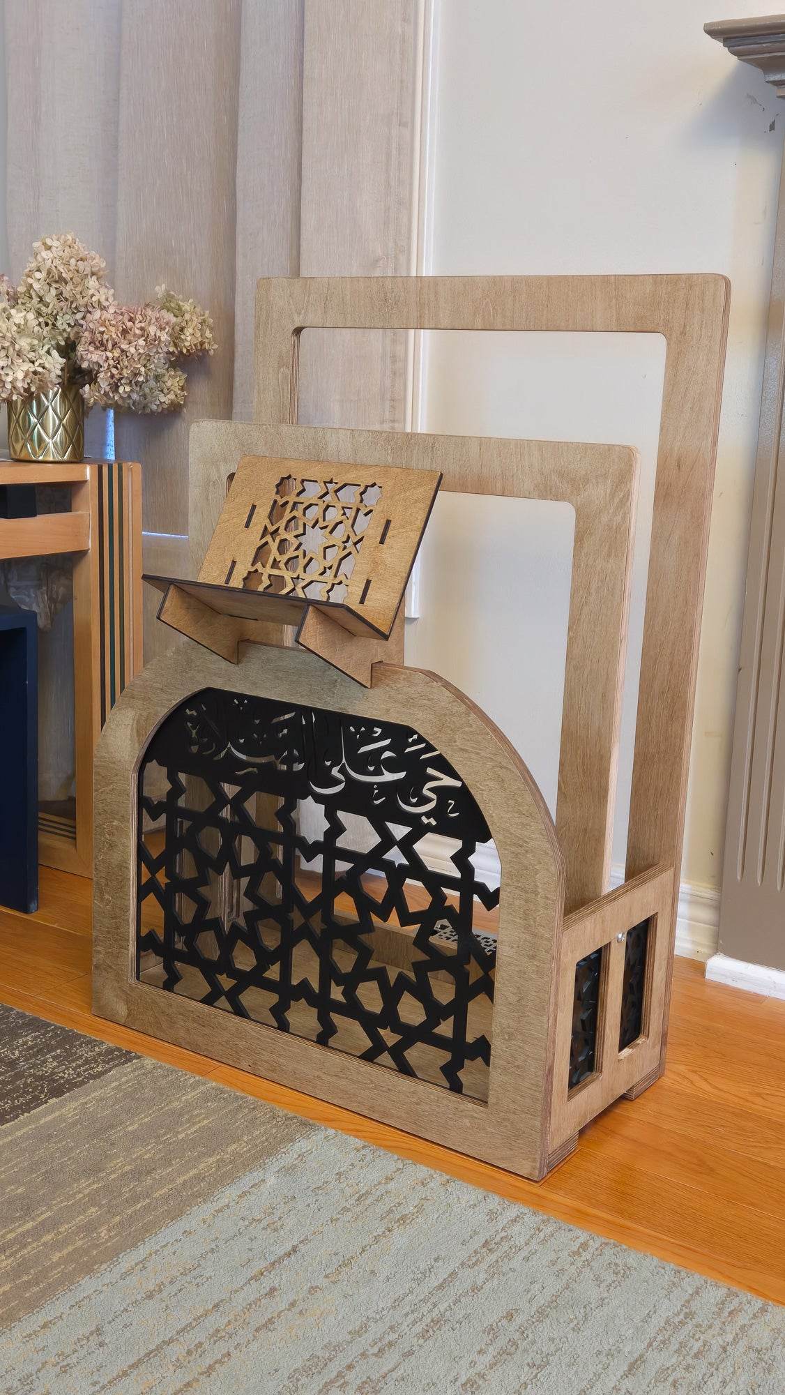 Prayer Rug holder - Stain wood - sleekkut