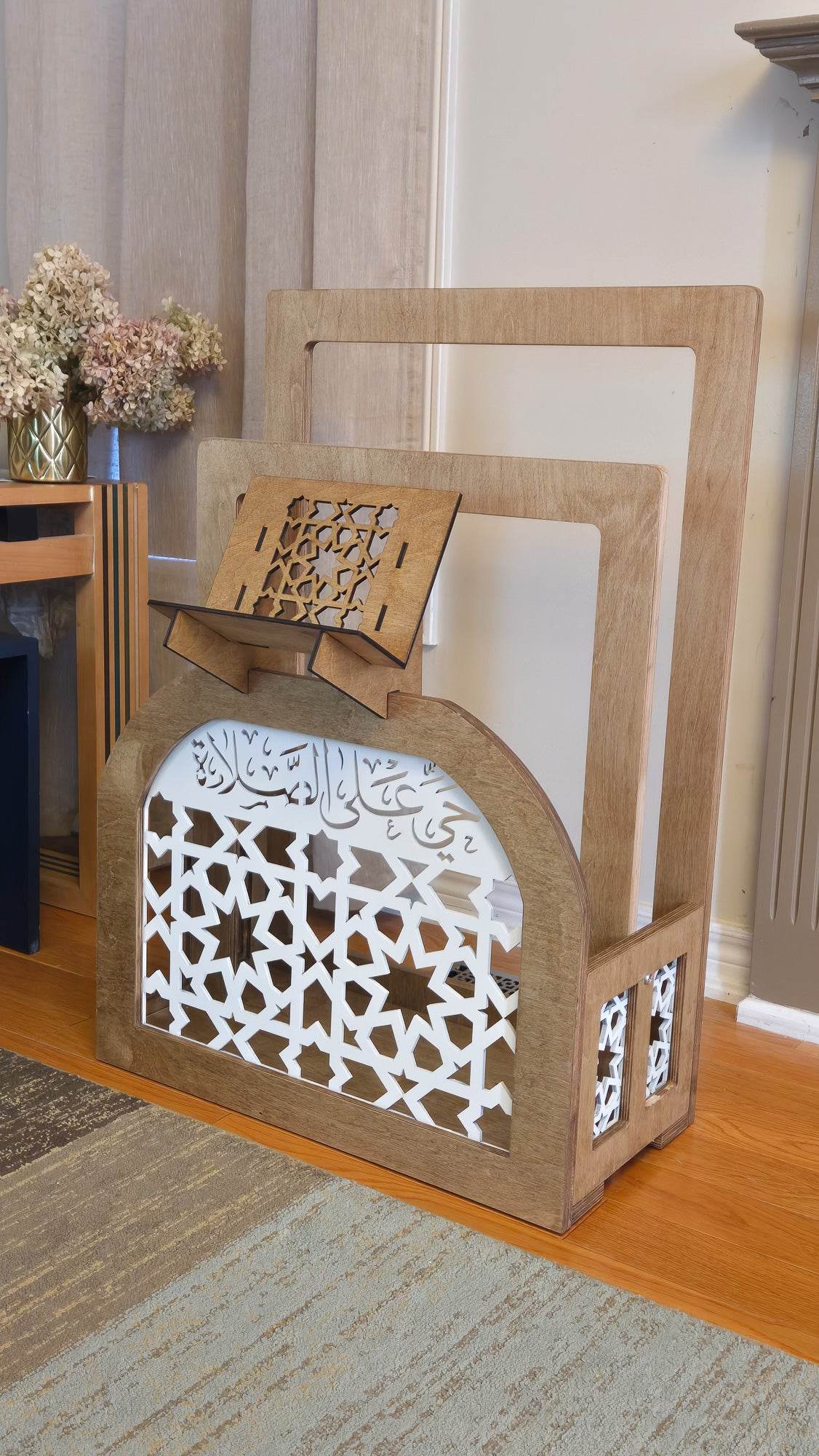 Prayer Rug holder - Stain wood - sleekkut