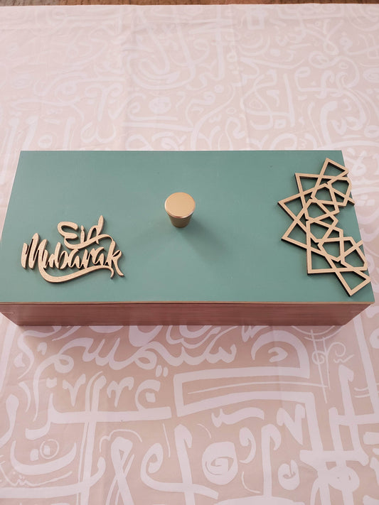 Serving box with decorative lid - sleekkut
